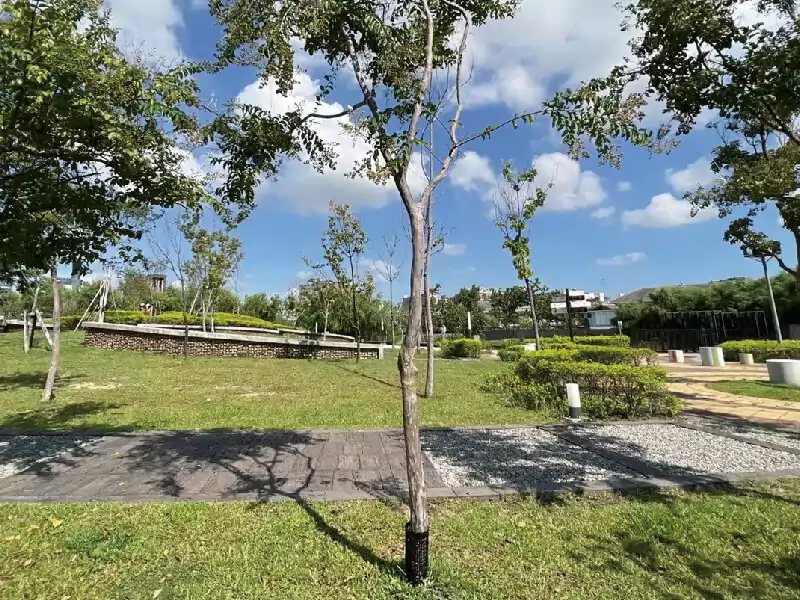 樹幹樹皮保護套