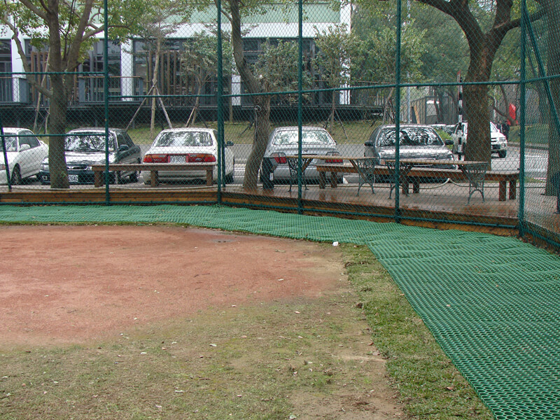 protetor de gramado (pvc)-8