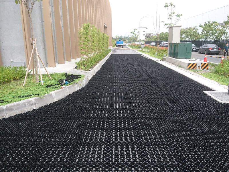 Kunststoff-Graspflasterstein